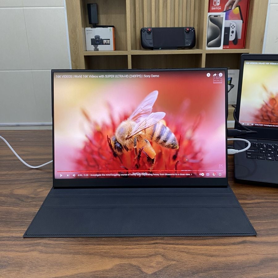 Màn hình di động 15 inch IPS 2K 144Hz có Type-C ThunderBolt - Tặng kèm bao da
