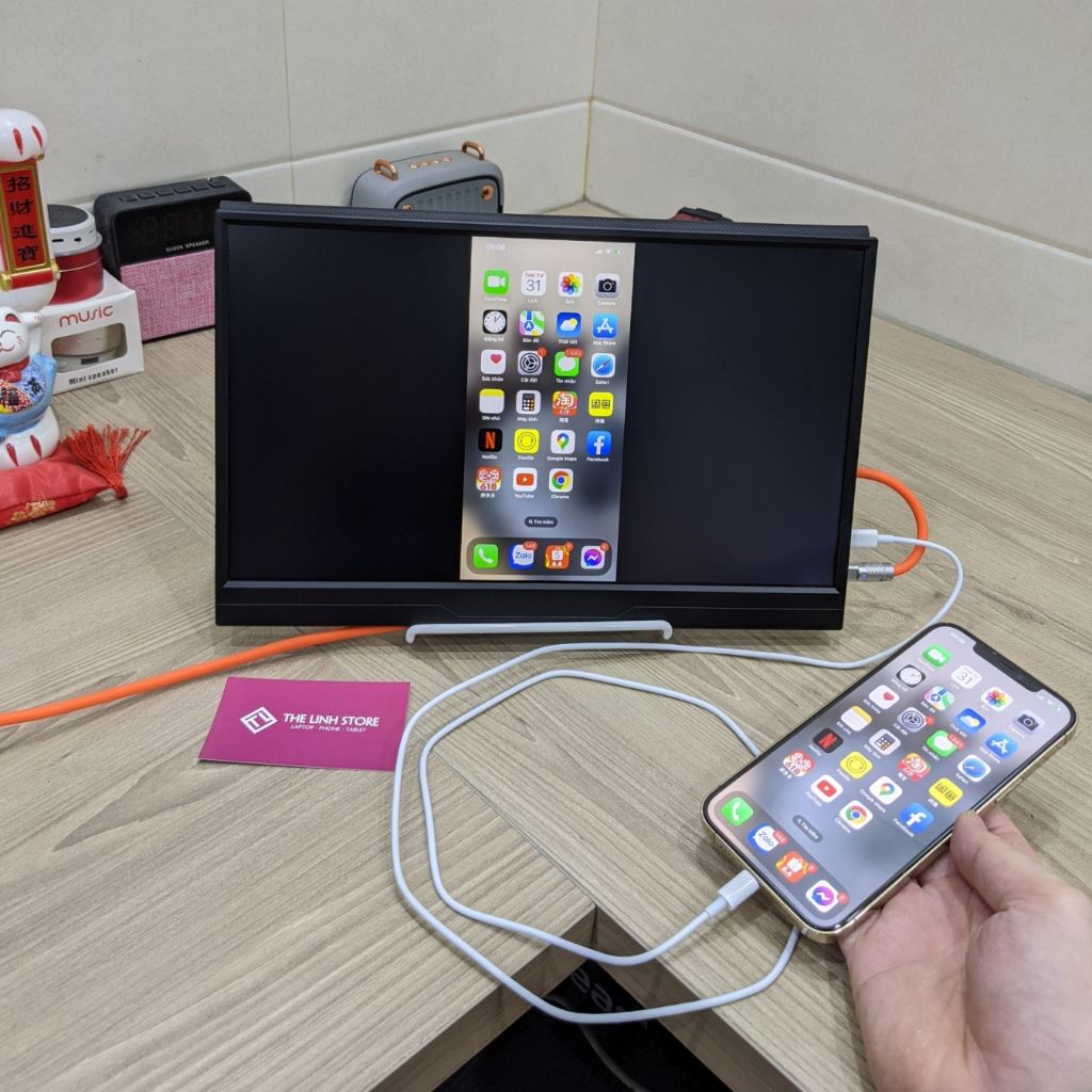 Màn hình di động 14 inch IPS hỗ trợ xuất hình từ i.Phone, hỗ trợ Thunderbolt