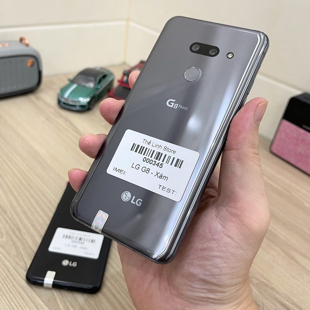 Điện thoại LG G8 có 2 Sim màn P-OLED 2K - Snap 855 ram 6G 128G