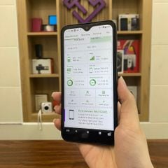 Điện thoại Nhật Fujitsu Arrow We 5G màn 5.7 inch  - Snap 480 5G