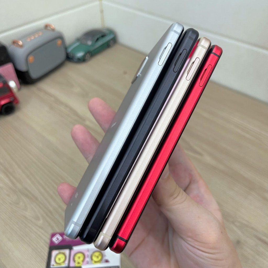 Điện thoại Sharp Aquos Sense 4 màn 5.8 inch - Snap 720G