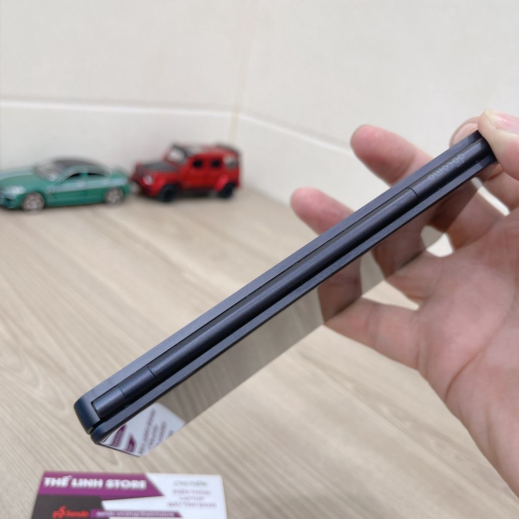 Điện thoại ZTE Axon M có 2 màn hình - ram 4G 64G