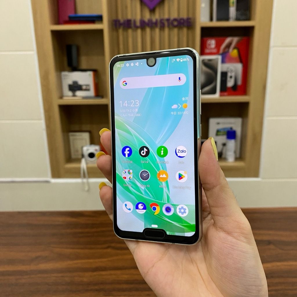 Điện thoại Sharp Aquos R2 Compact nhỏ gọn - Snapdragon 845 ram 4G 64G