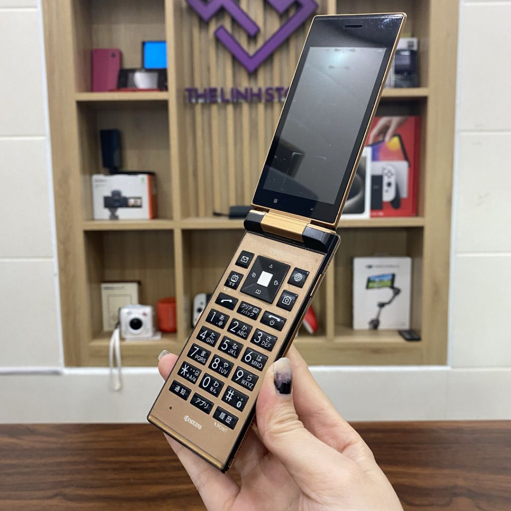 Điện thoại nắp gập Kyocera 501KC hỗ trợ 4G - Có màn phụ Loa to sóng tốt
