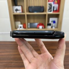 Điện thoại Motorola Razr 2019 XT2000 màn gập P-OLED - Ram 6G 128G dùng eSim