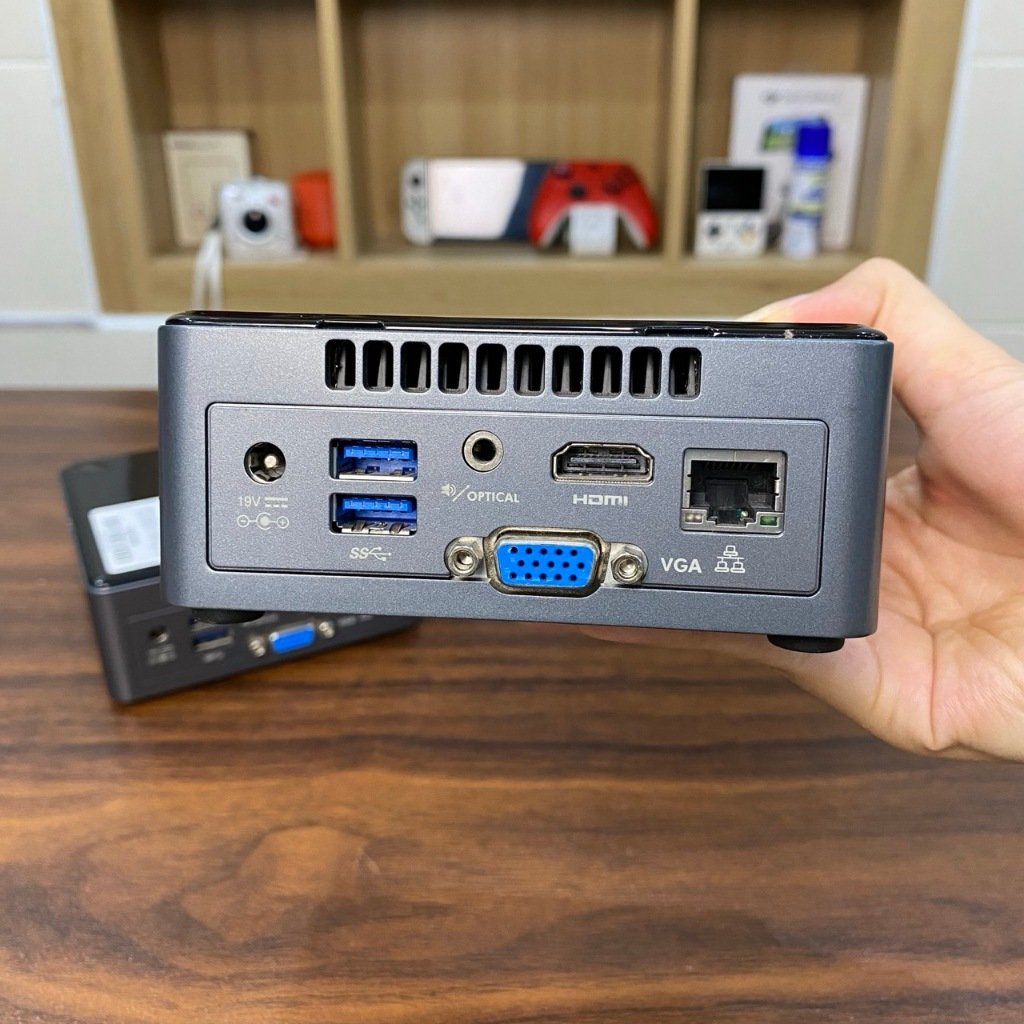 ミニPC Intel NUC NUC6CAY 8GB /128G Windows10Pro intel Mini PC Intel® NUC Kit NUC6CAYS (BOXNUC6CAYSAJR) intel