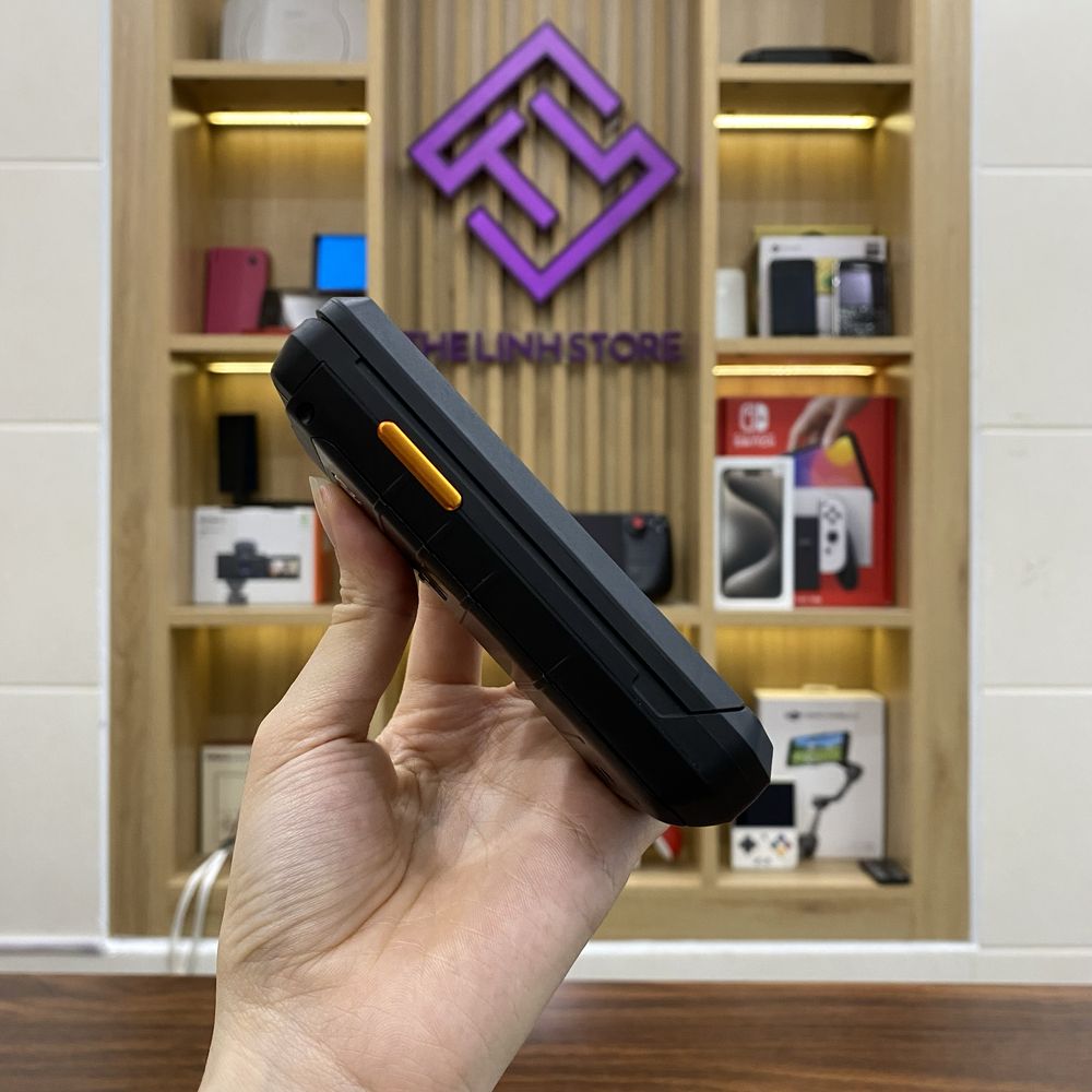 Điện thoại CAT S22 Flip chống nước chống va đập chuẩn quân đội - Android 11 màn 2.8 inch cảm ứng