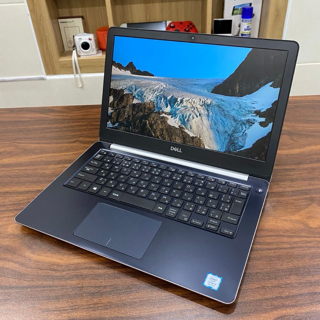 Laptop Dell Vostro 5370 màn 13.3 inch FHD - Core i5 8250u 8G 256G SSD