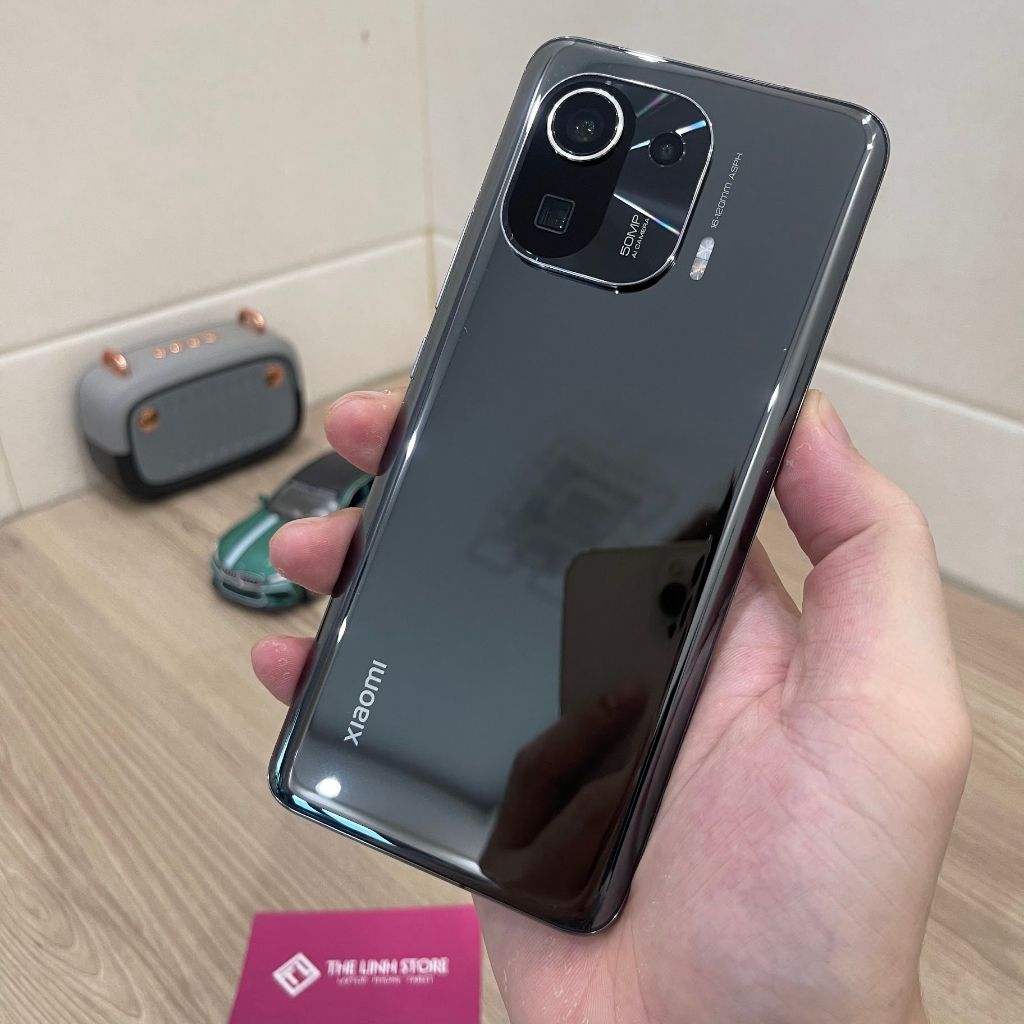Điện thoại Xiaomi Mi 11 Pro màn AMOLED 120Hz - Snap 888 128G
