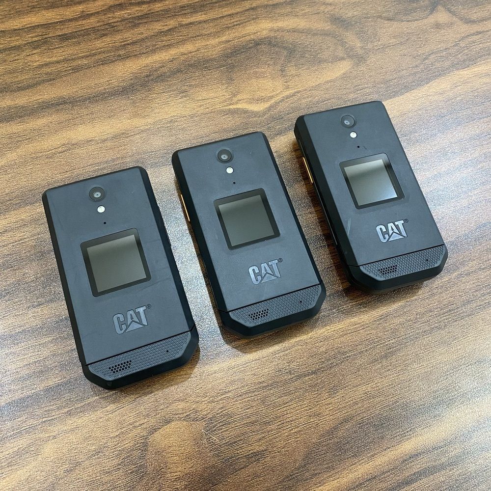 Điện thoại CAT S22 Flip chống nước chống va đập chuẩn quân đội - Android 11 màn 2.8 inch cảm ứng