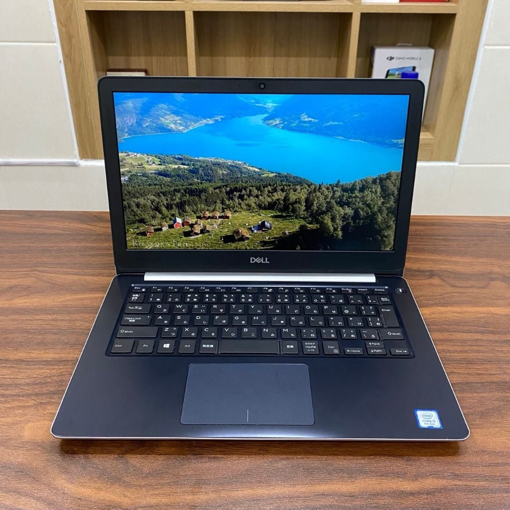 Laptop Dell Vostro 5370 màn 13.3 inch FHD - Core i5 8250u 8G 256G SSD