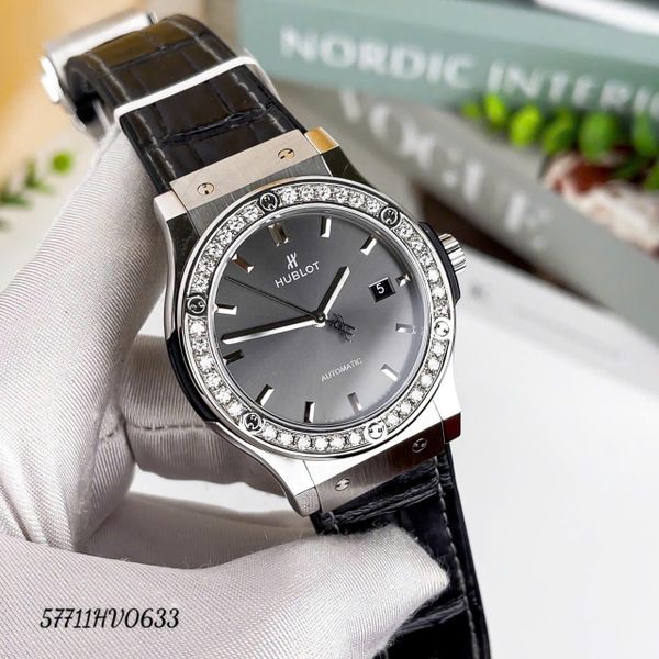 HV0633 Đồng hồ HUBLOT CLASSIC FUSION 42 MM