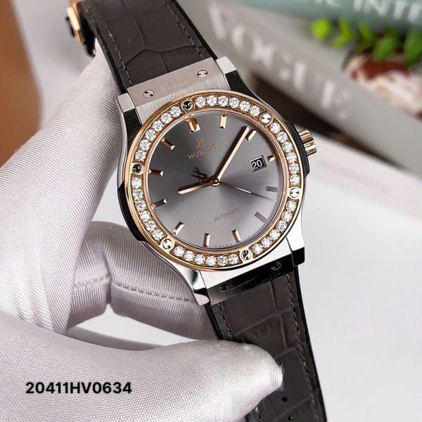 HV0634 Đồng hồ HUBLOT CLASSIC FUSION 42 MM