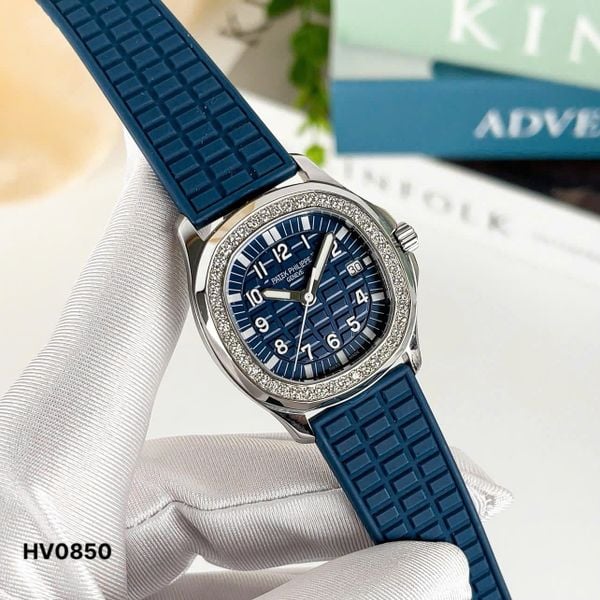 HV0850 Đồng Hồ PATEK PHILIPPE AQUANAUT 35 MM Kim Cương Thiên Nhiên