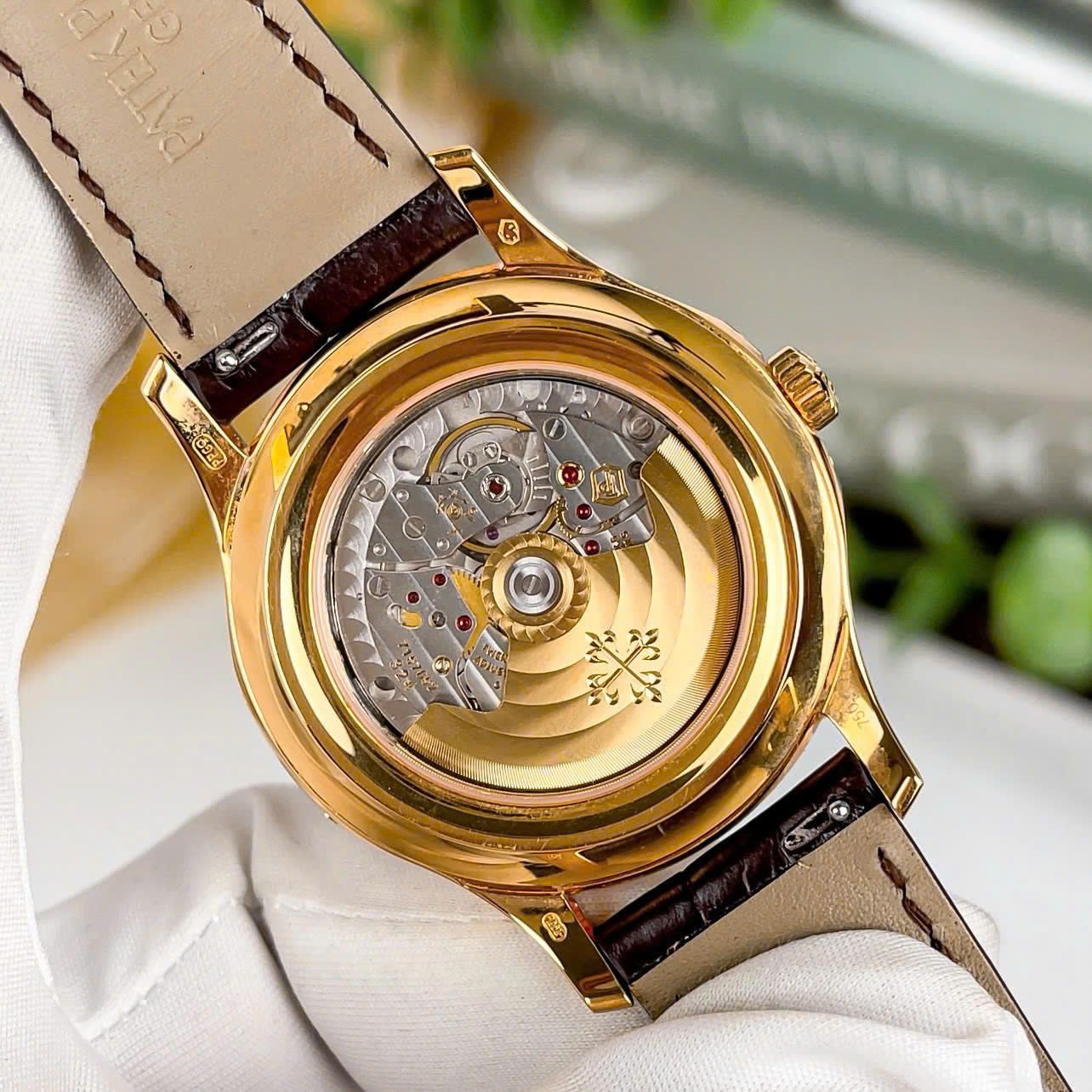 HV2095 Đồng Hồ PATEK PHILIPPE COMPLICATIONS 40 MM
