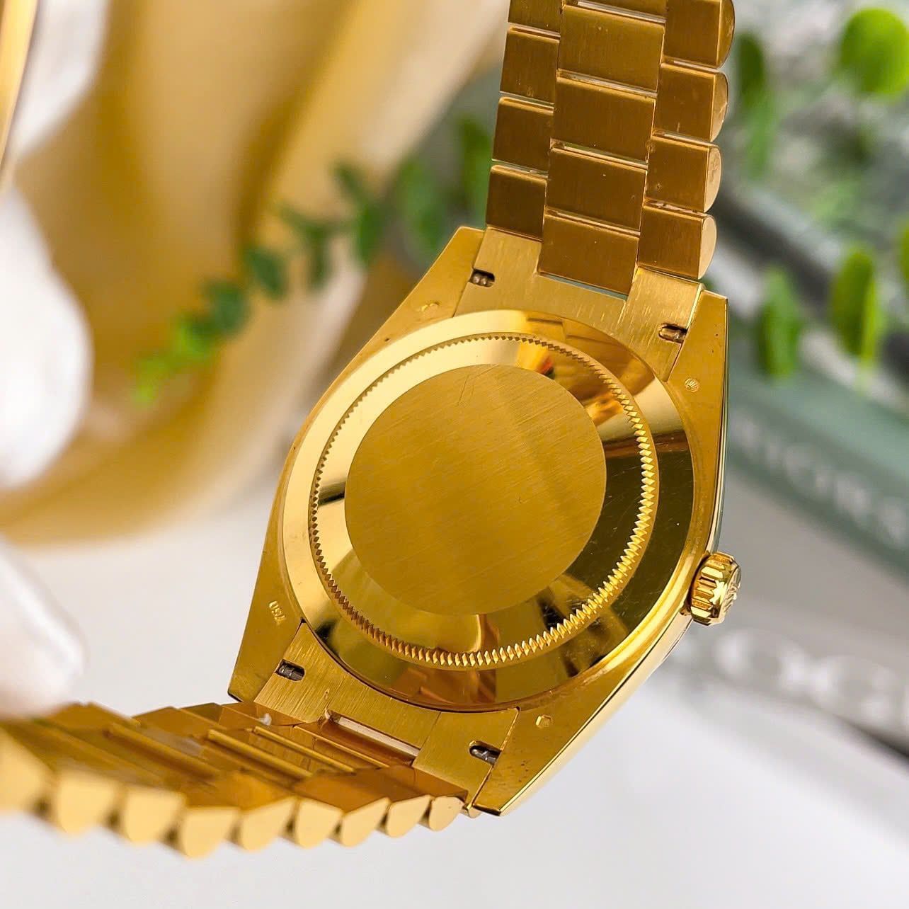 HV1029 Đồng hồ ROLEX DAY-DATE 40 MM