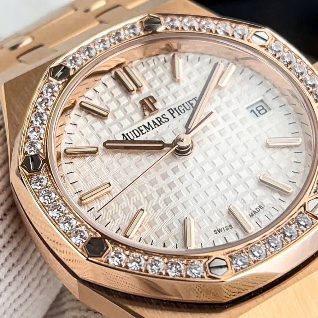 HV1585 Đồng Hồ AUDEMARS PIGUET ROYAL OAK 34 MM