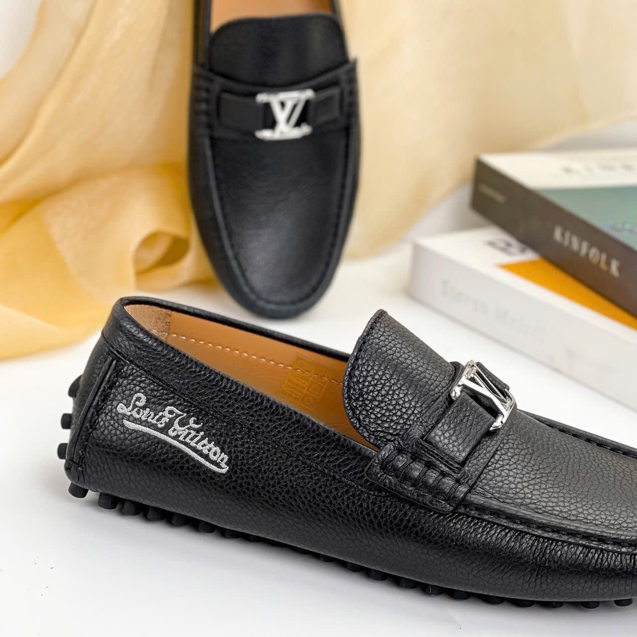 MC08 Giày Lười, Giày Moccasin Da Bò Cao Cấp Louis Vuitton