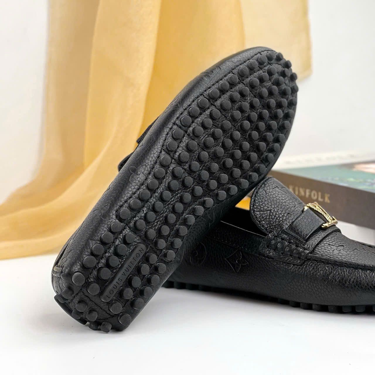 MC21 Giày Lười, Giày Moccasin Da Bò Cao Cấp Louis Vuitton