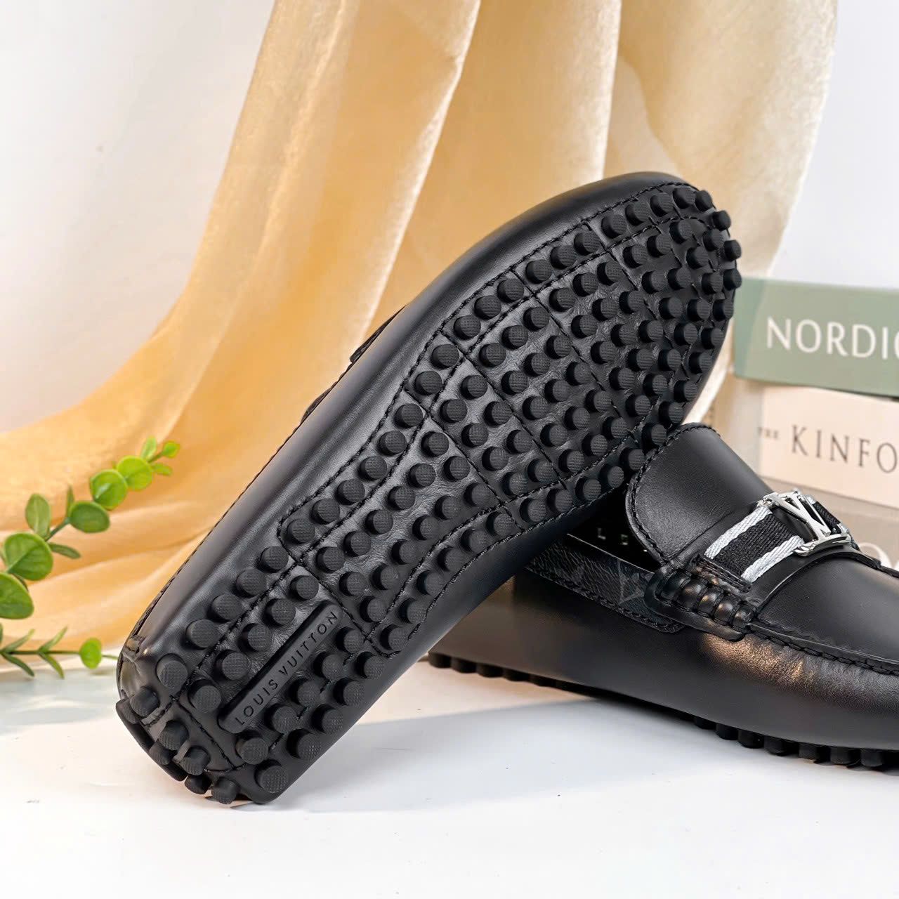 MC29 Giày Lười, Giày Moccasin Da Bò Cao Cấp Louis Vuitton
