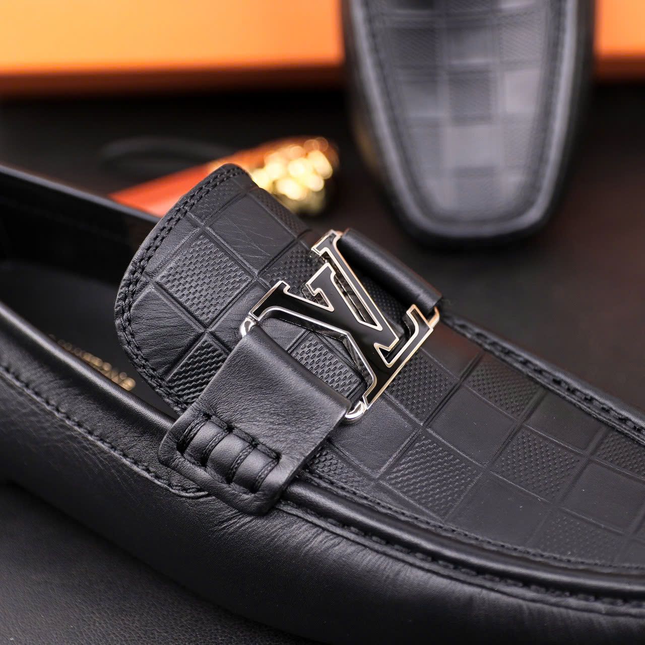 MC43 Giày Lười, Giày Moccasin Da Bò Cao Cấp Louis Vuitton