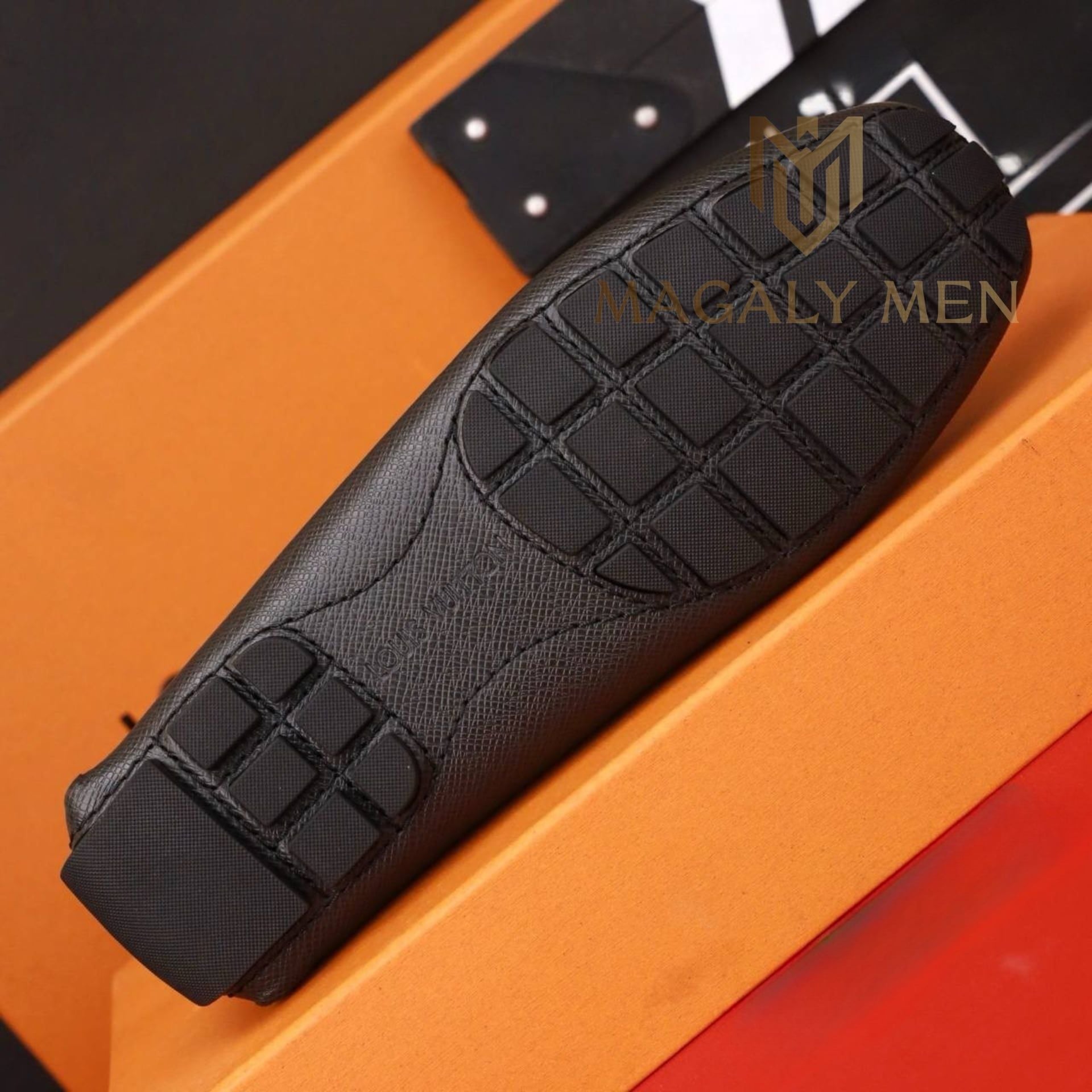 MC22 Giày Lười, Giày Moccasin Da Bò Cao Cấp Louis Vuitton