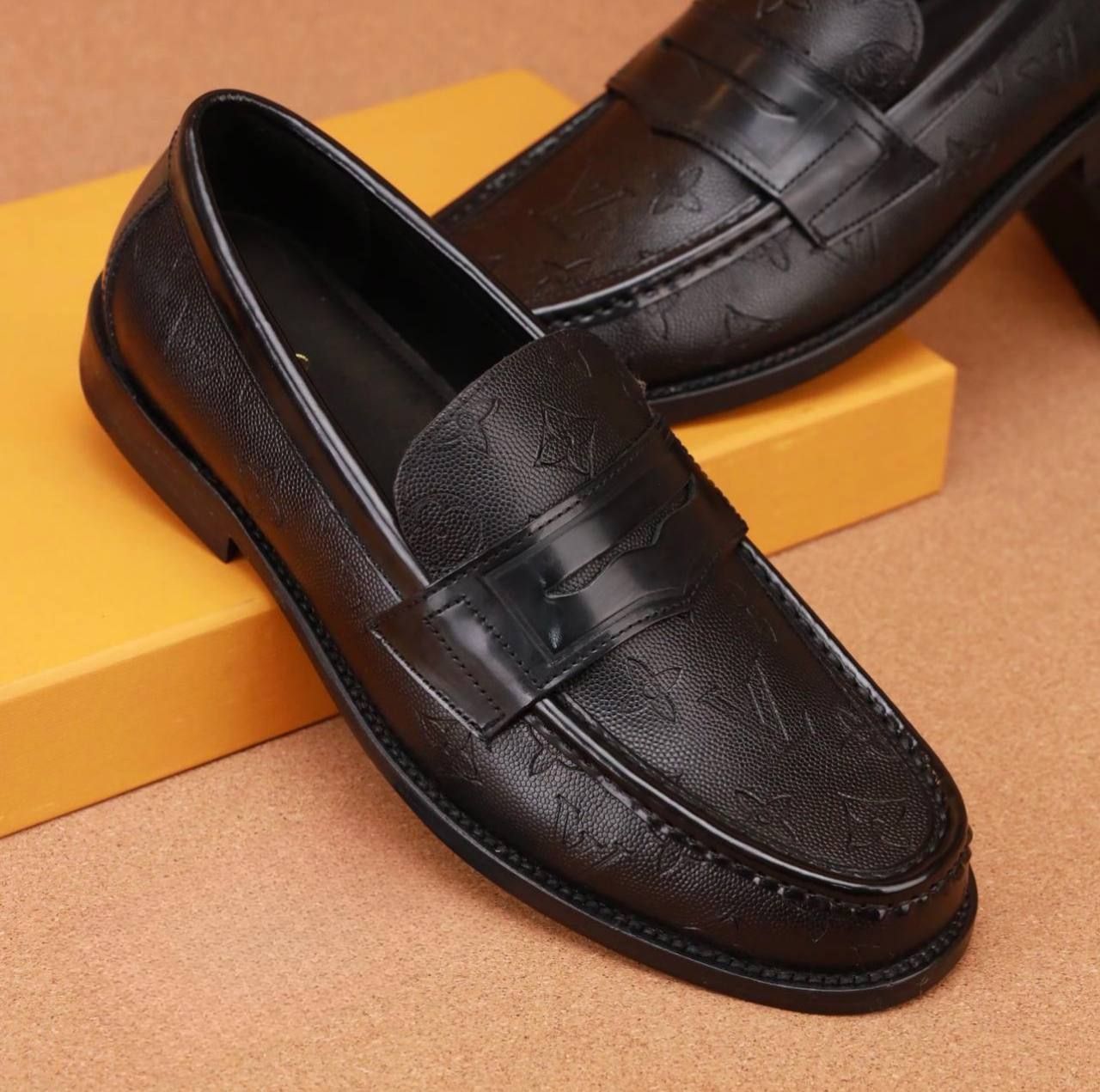 LF28 Giày Tây, Giày Công Sở Louis Vuitton