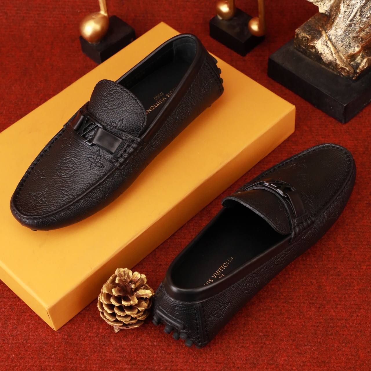 MC28 Giày Lười, Giày Moccasin Da Bò Cao Cấp Louis Vuitton