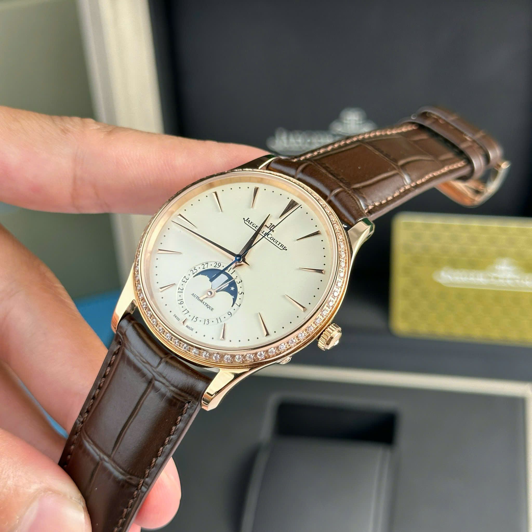 JAEGER-LECOULTRE MASTER ULTRA THIN 39 MM