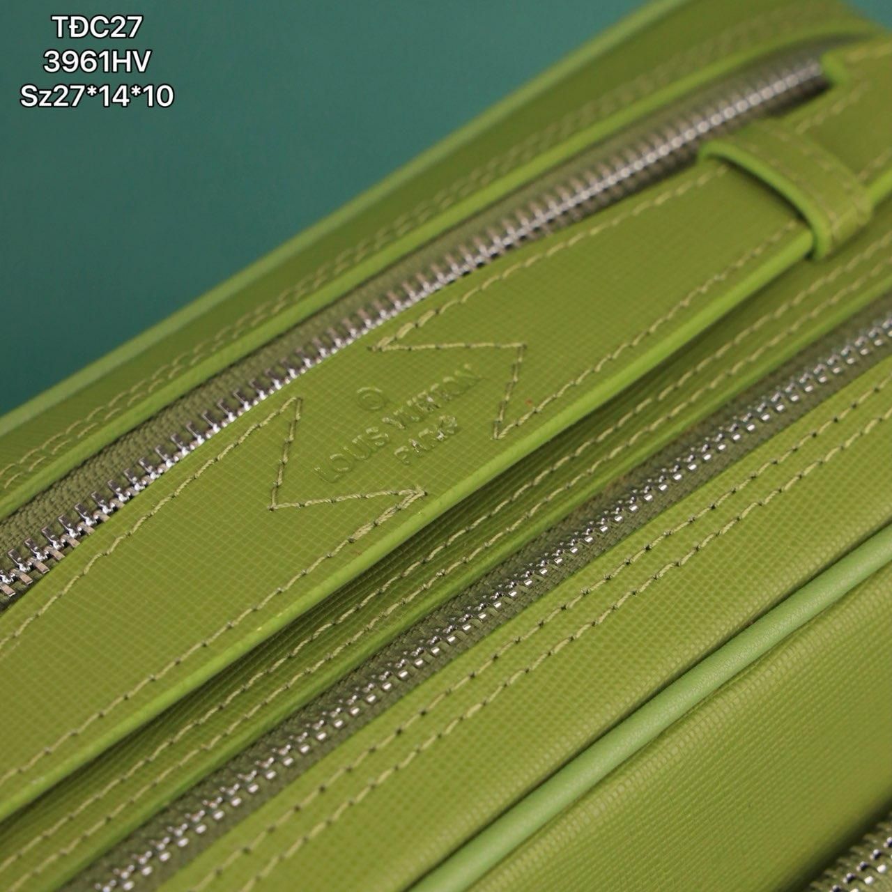 Ví Nam Cầm tay, Clutch Cầm Tay Nam Da Bò Louis Vuitton VCT27