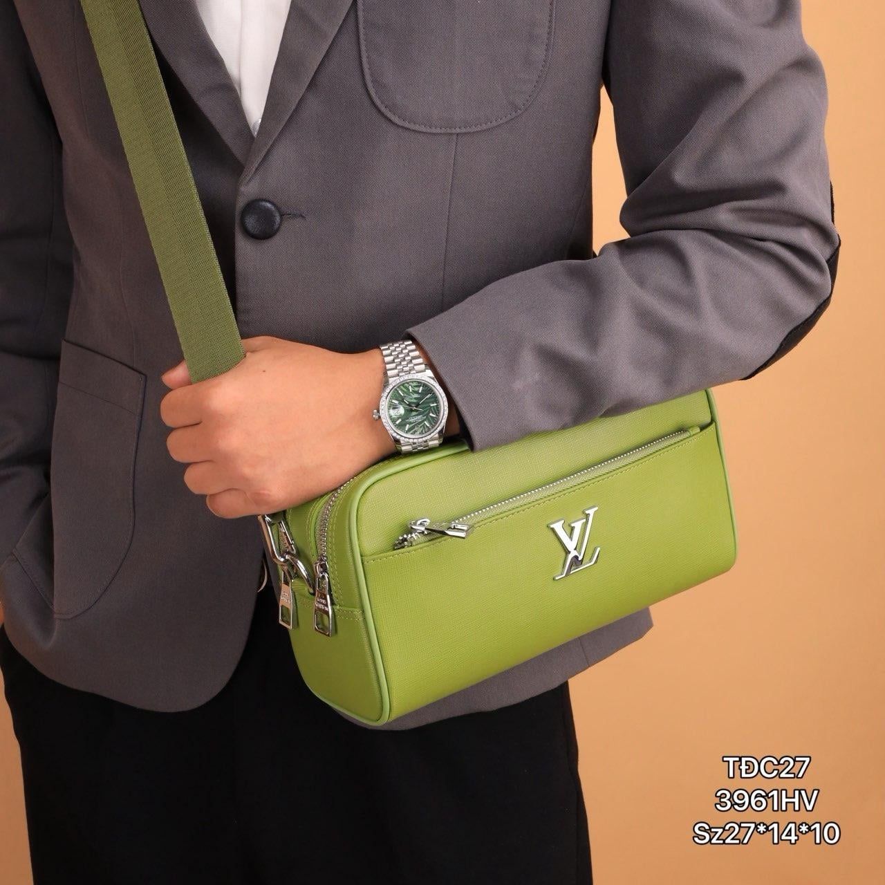 Ví Nam Cầm tay, Clutch Cầm Tay Nam Da Bò Louis Vuitton VCT27