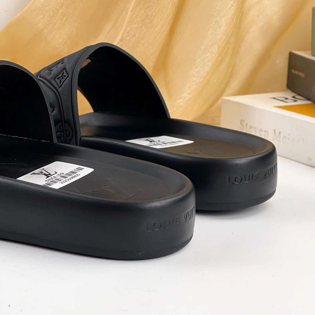 D26 Dép Nam Louis Vuitton