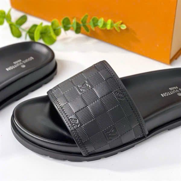 D39 Dép Nam Louis Vuitton