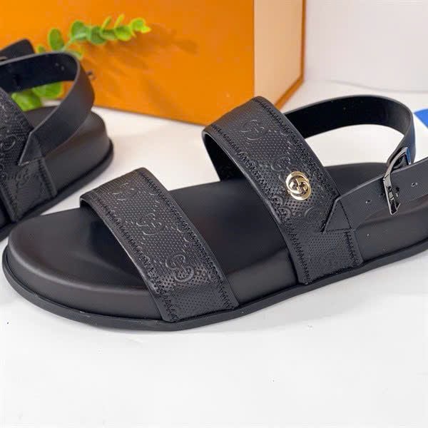 D64 Dép Nam Gucci