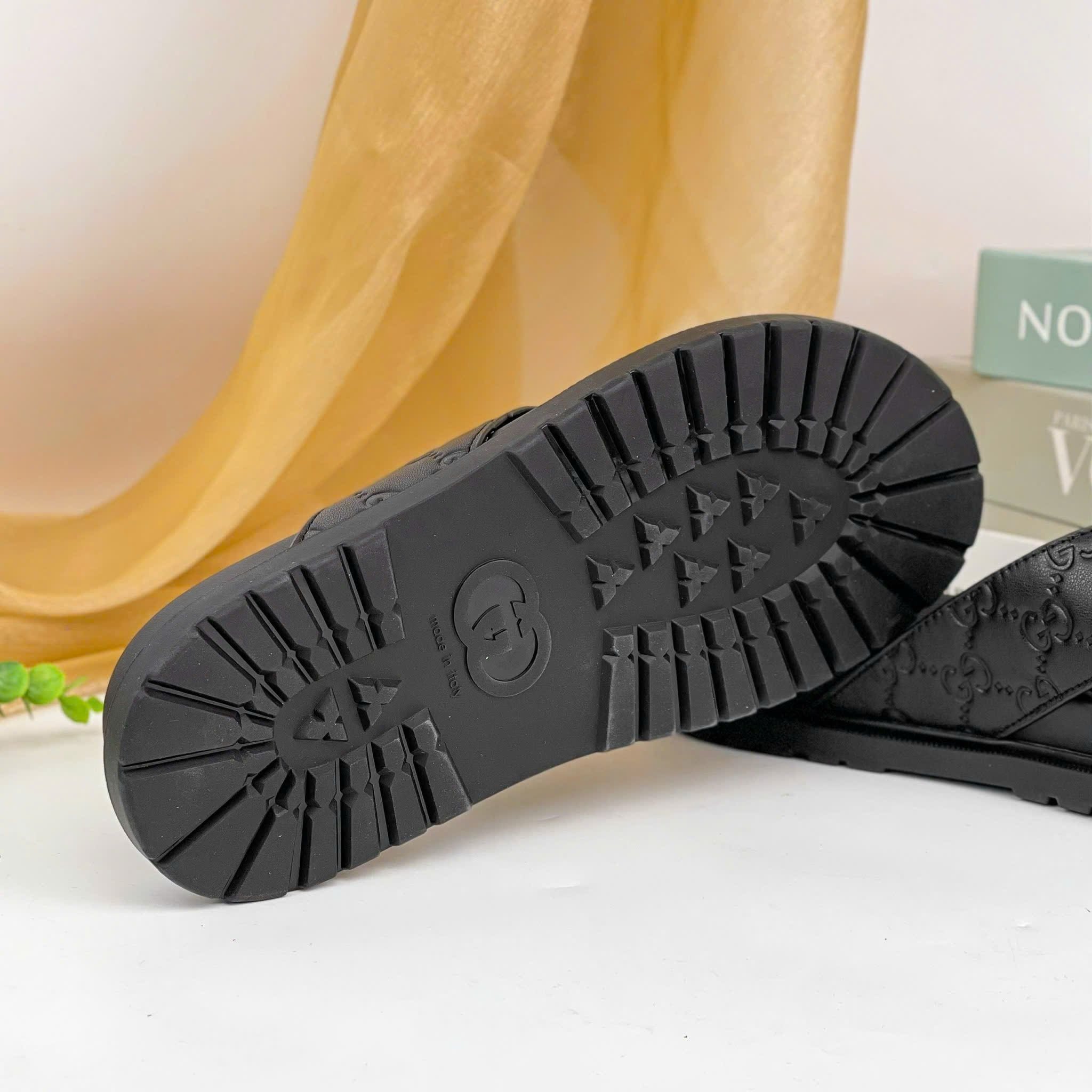 D66 Dép Nam Gucci