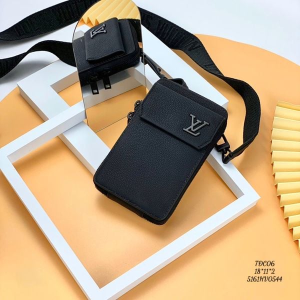 TĐC01 Túi Đeo Chéo Nam Louis Vuitton