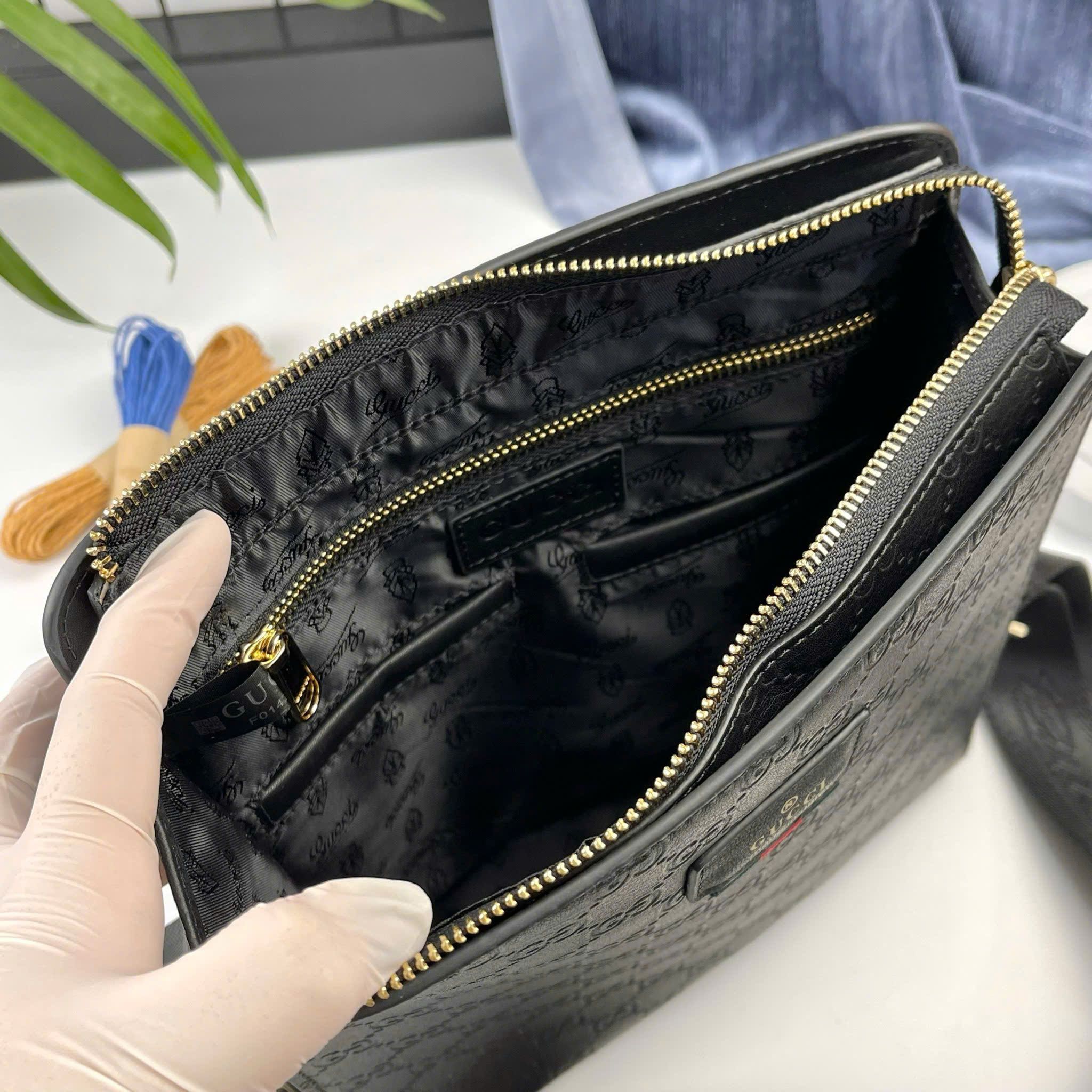 TĐC17 Túi Đeo Chéo Nam Gucci