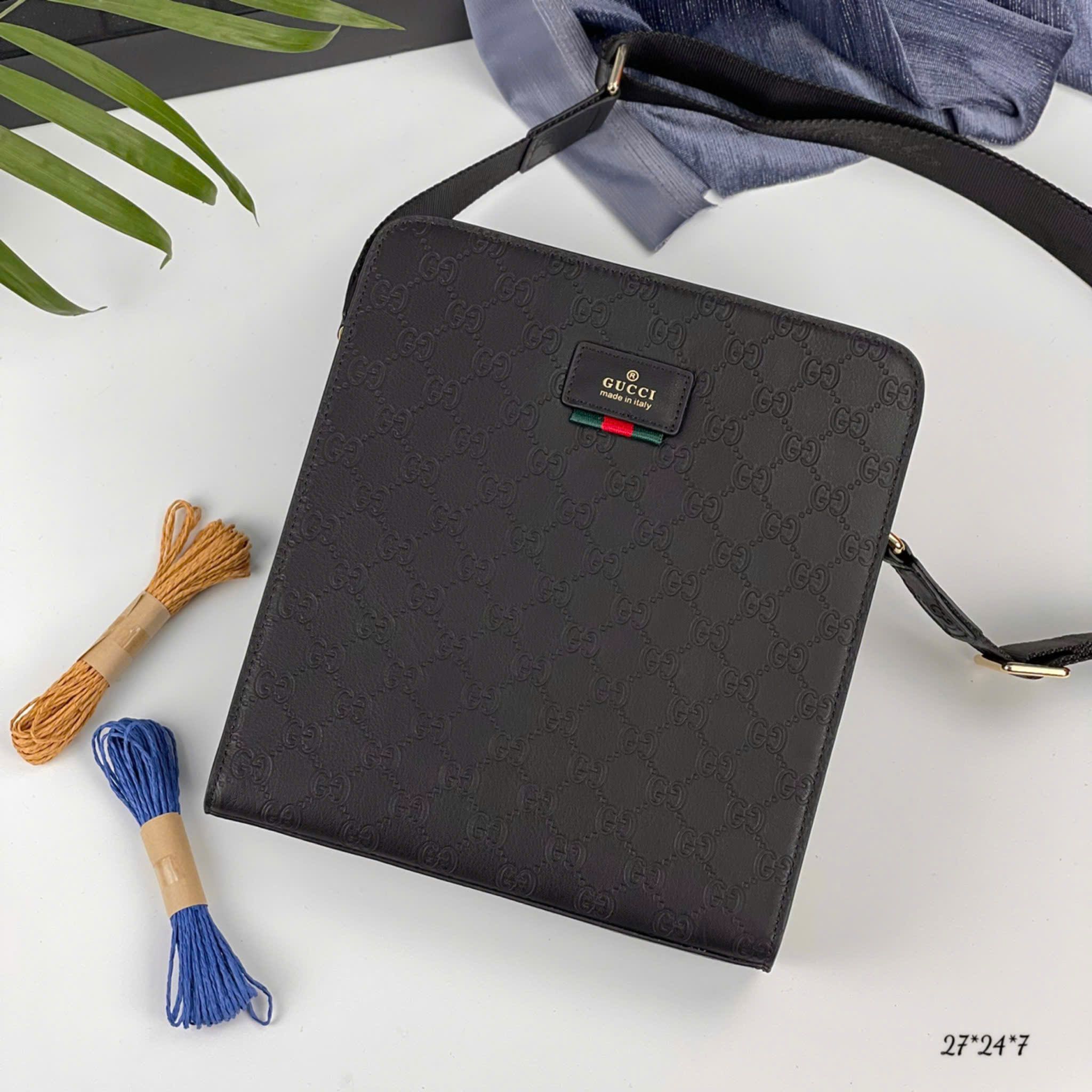 TĐC17 Túi Đeo Chéo Nam Gucci