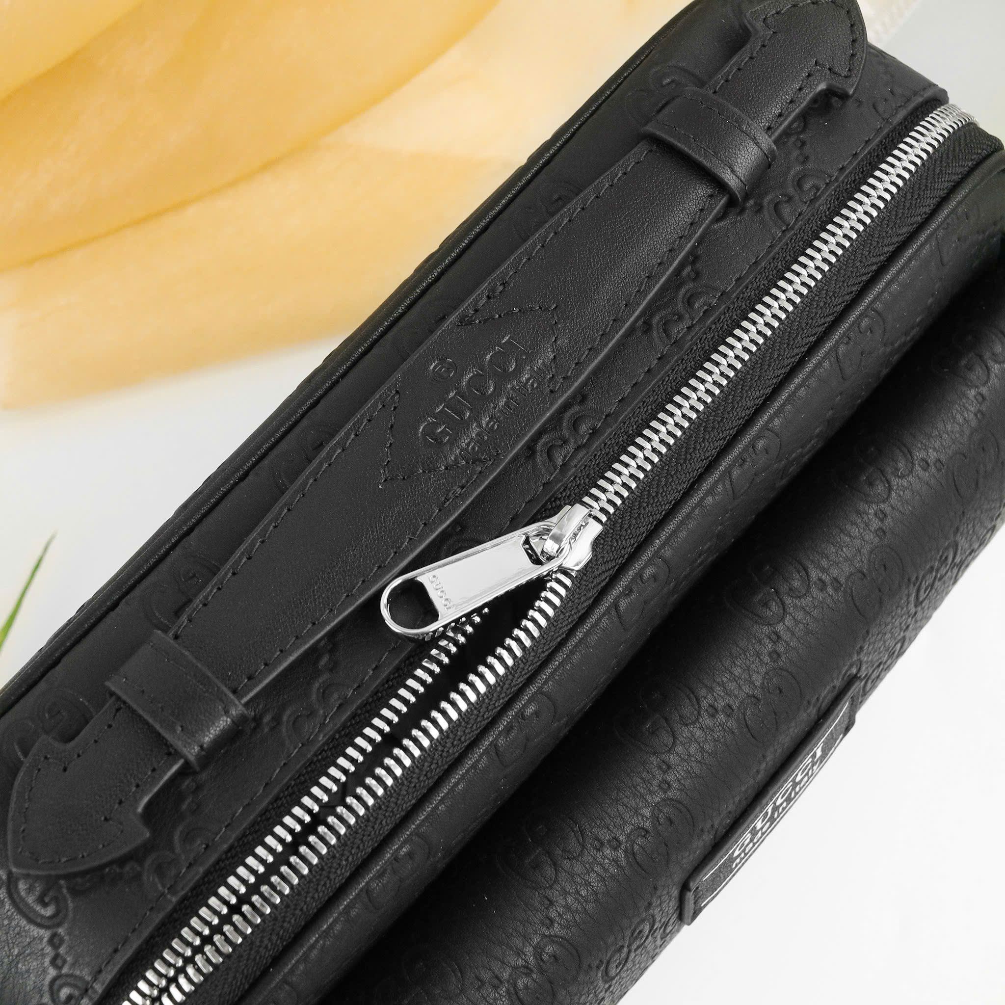 TĐC18 Túi Đeo Chéo Nam Gucci