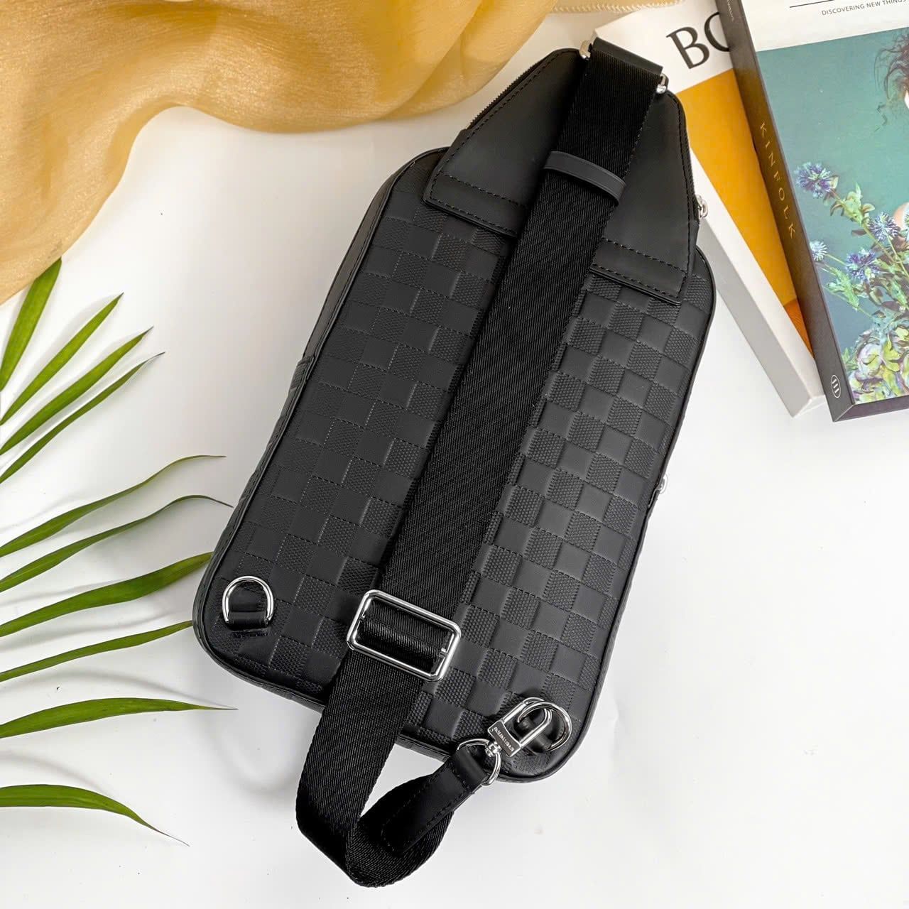 TĐC21 Túi Đeo Chéo Nam Louis Vuitton