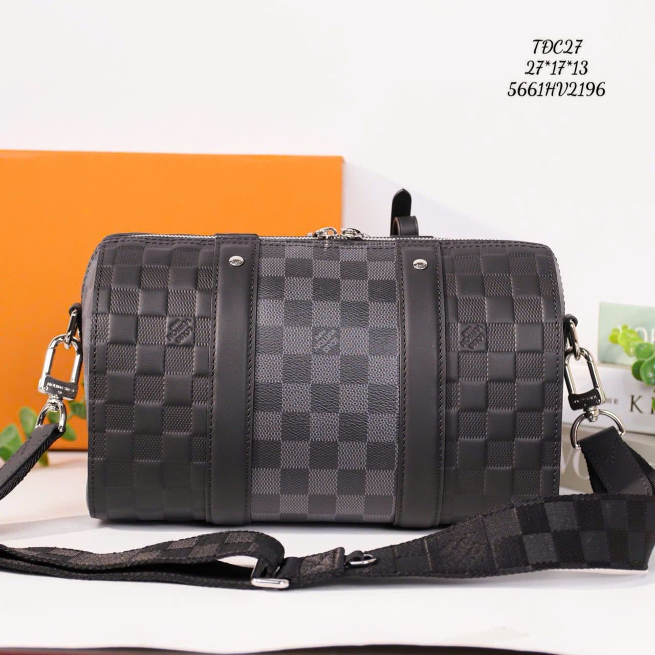 TĐC27 Túi Đeo Chéo Nam Louis Vuitton