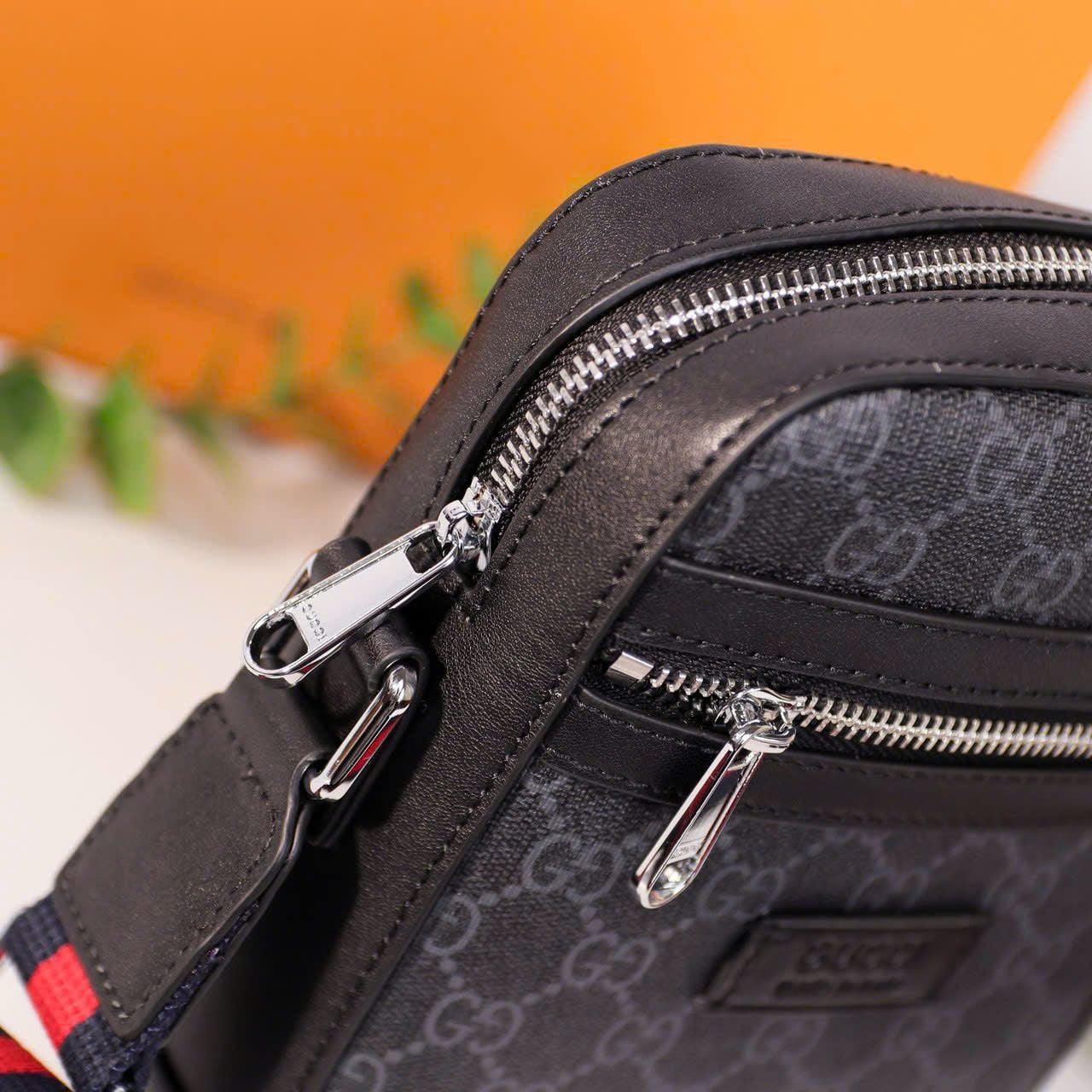 TĐC31 Túi Đeo Chéo Nam Gucci