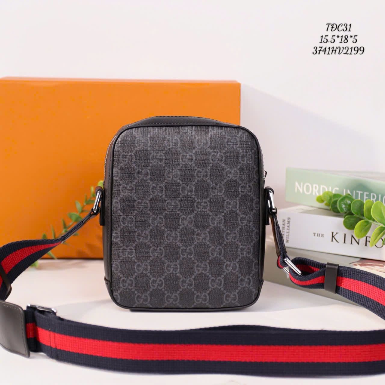 TĐC31 Túi Đeo Chéo Nam Gucci