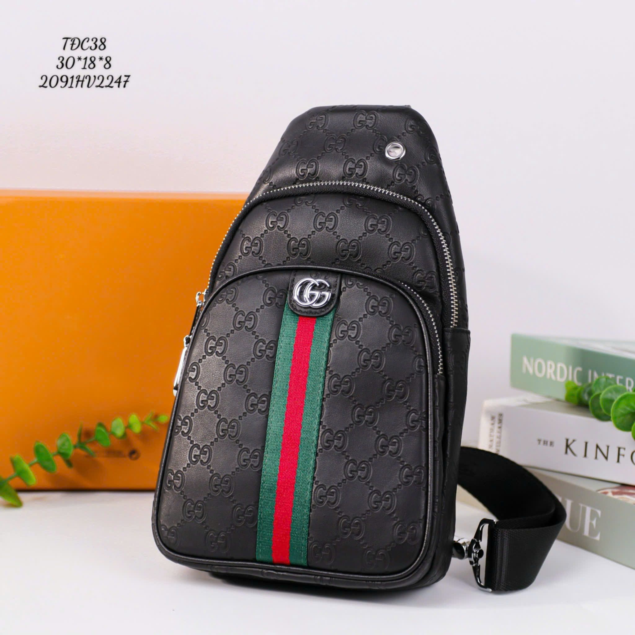 TĐC38 Túi Đeo Chéo Nam Gucci