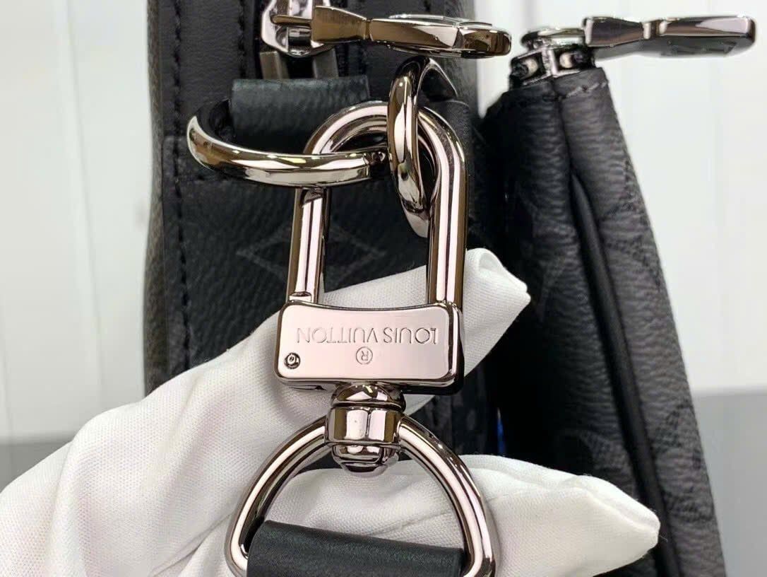 TĐC53 Túi Đeo Chéo Nam Louis Vuitton