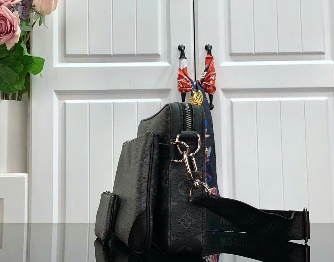 TĐC53 Túi Đeo Chéo Nam Louis Vuitton