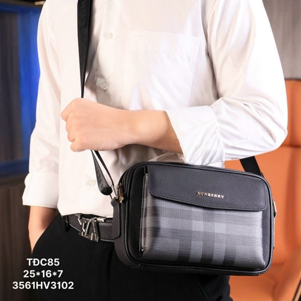 TĐC85 Túi Đeo Chéo Nam Burberry