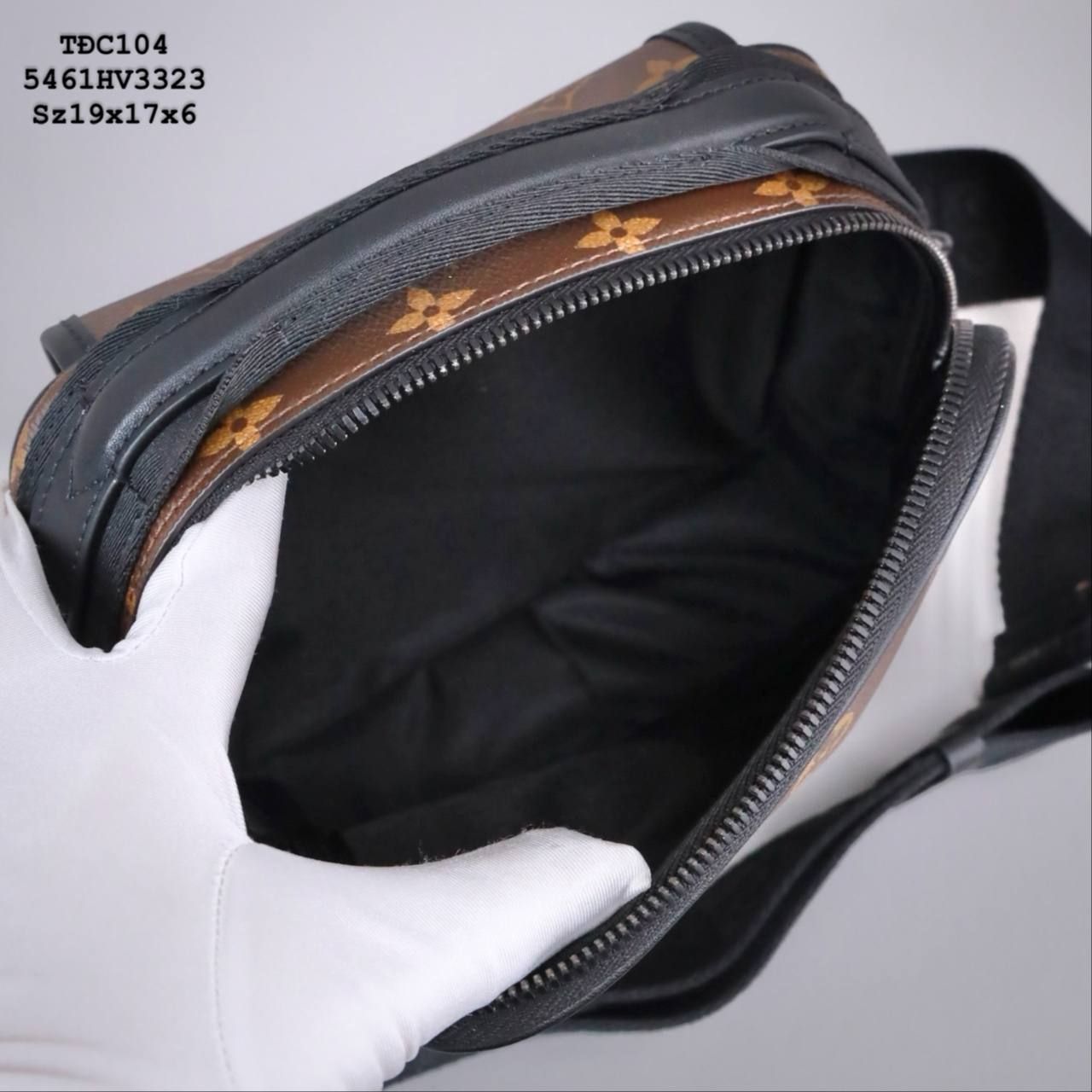 TĐC104 Túi Đeo Chéo Nam Louis Vuitton