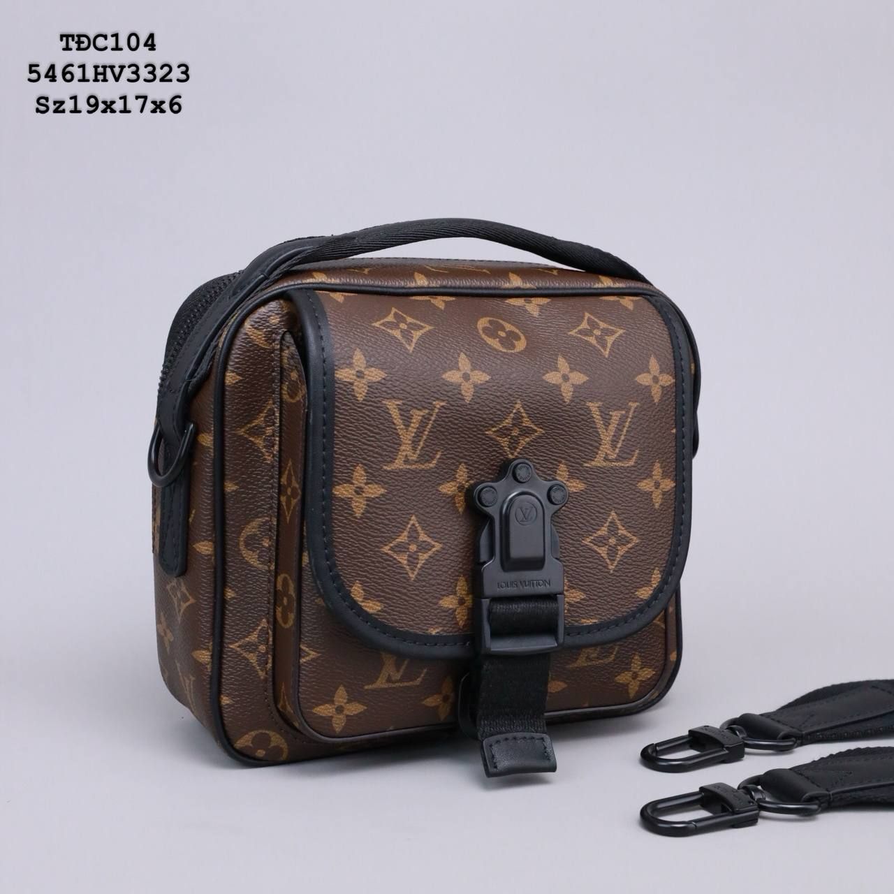 TĐC104 Túi Đeo Chéo Nam Louis Vuitton