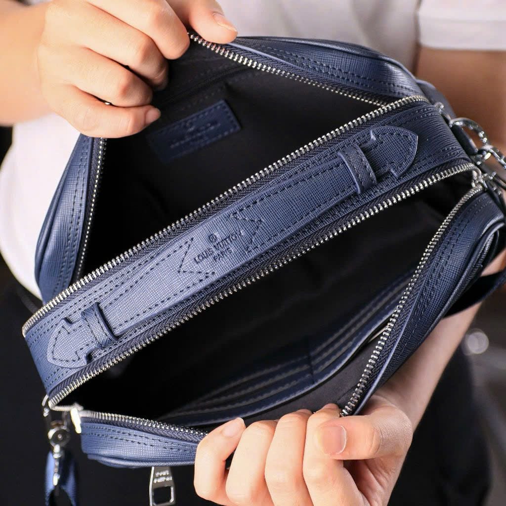 VKS51 Túi Đeo Chéo Nam Louis Vuitton